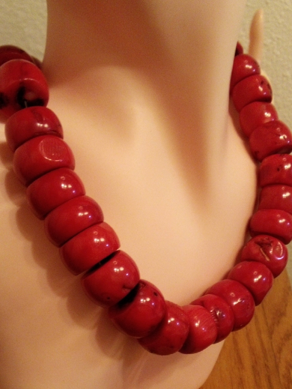 Bold Red Chunky Bead Necklace - Women Jewelry - Picture 3 of 6